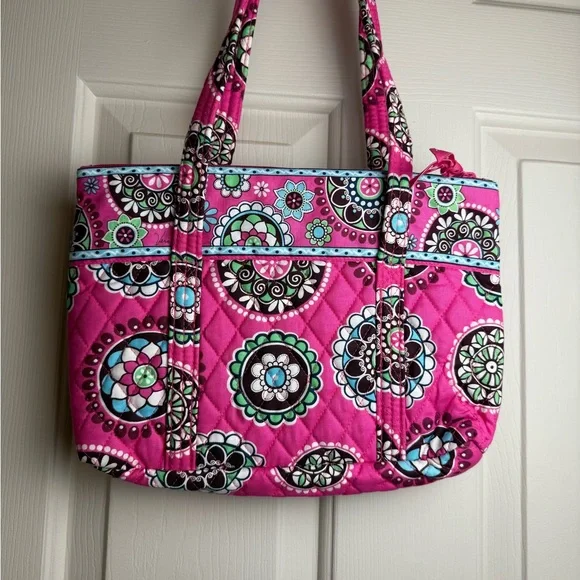 NWT Vera Bradley Cupcake Pink Little Betsy Purse Retired Tote Bag - Picture 5 of 7